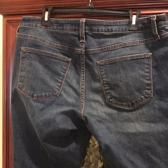 Like new Universal thread jeans 👖 Mid rise size 14 - Picture 4 of 9